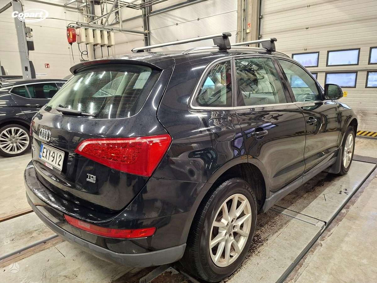 Audi Q5, 2.0 l., Внедорожник / Кроссовер