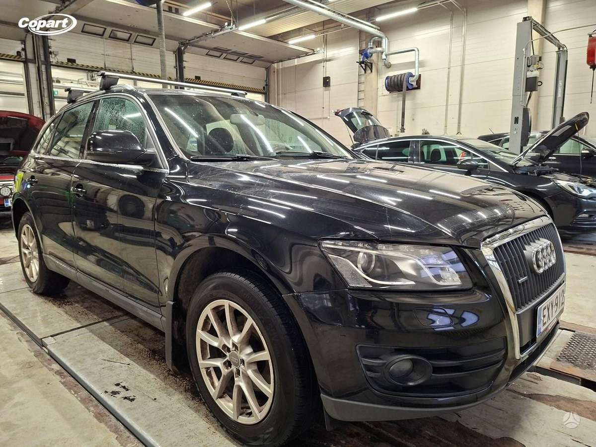 Audi Q5, 2.0 l., Внедорожник / Кроссовер