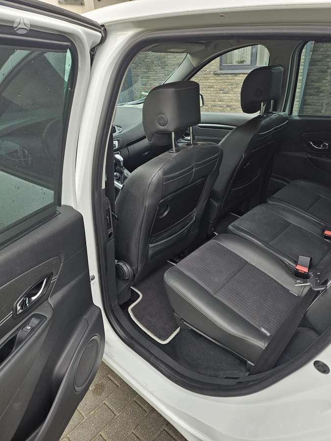 Renault Scenic, 1.5 l., Хэтчбек