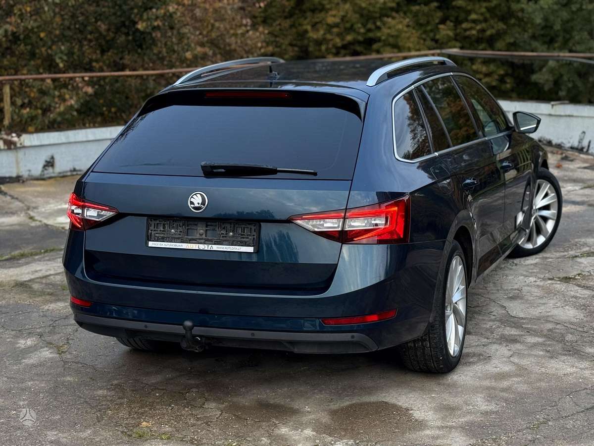 Skoda Superb, 2.0 l., universalas
