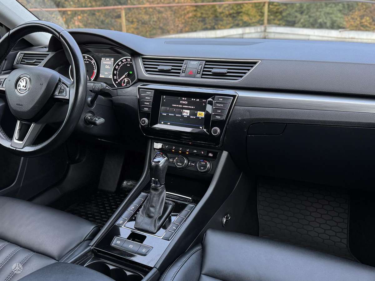 Skoda Superb, 2.0 l., wagon