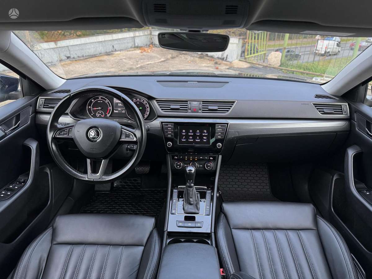 Skoda Superb, 2.0 l., wagon