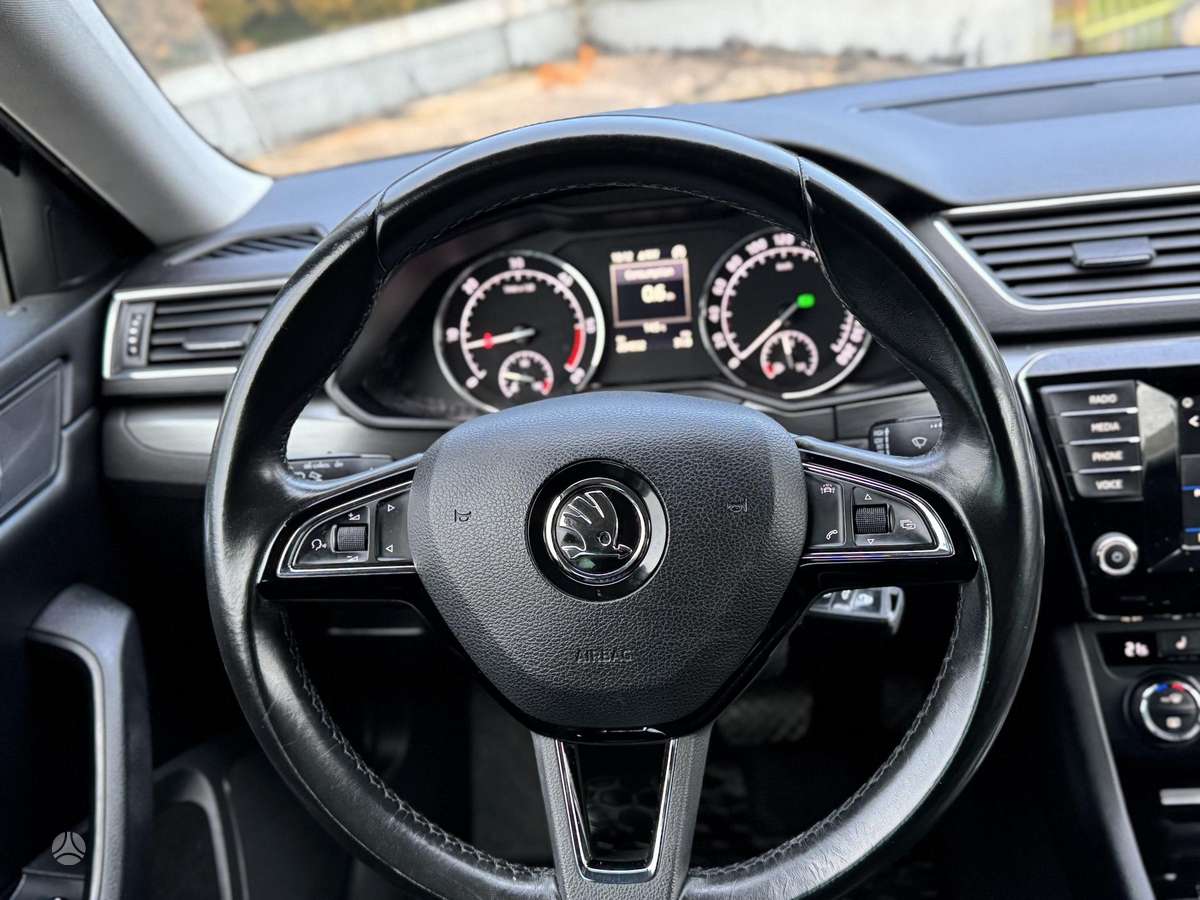 Skoda Superb, 2.0 l., wagon