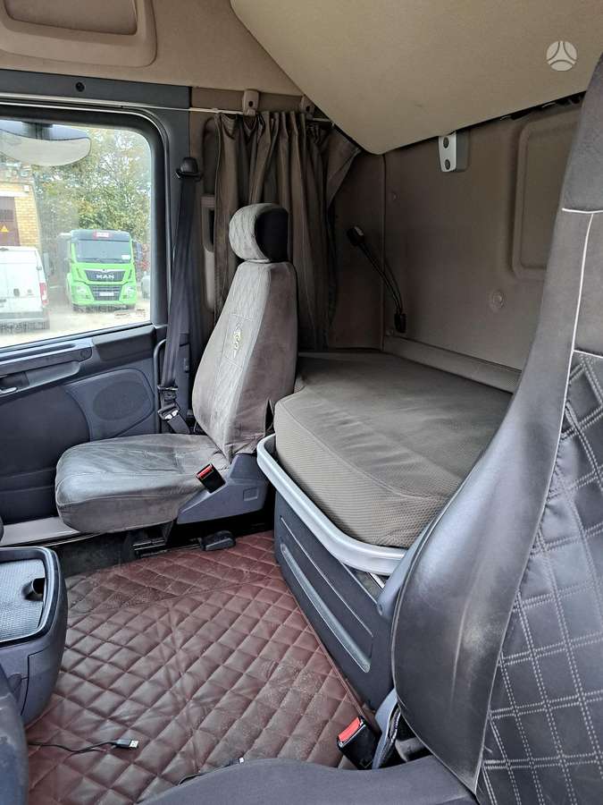 Scania R450, 2 miegamosios vietos