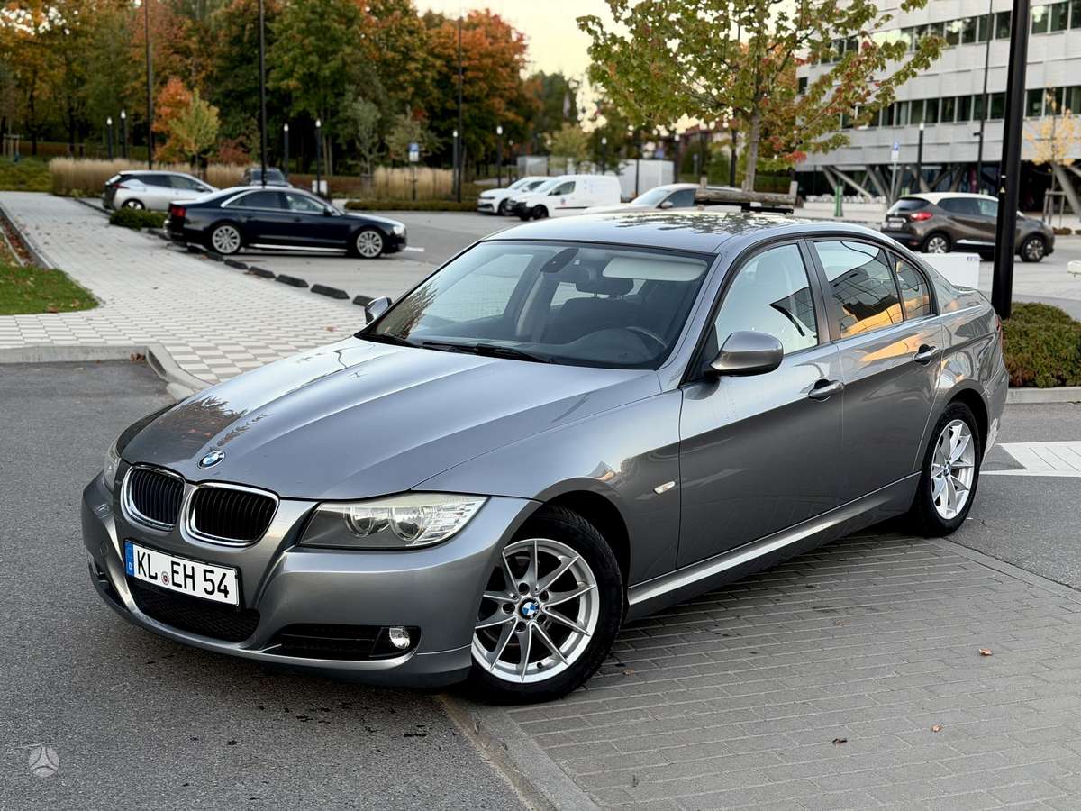 BMW 320, 2.0 l., Седан