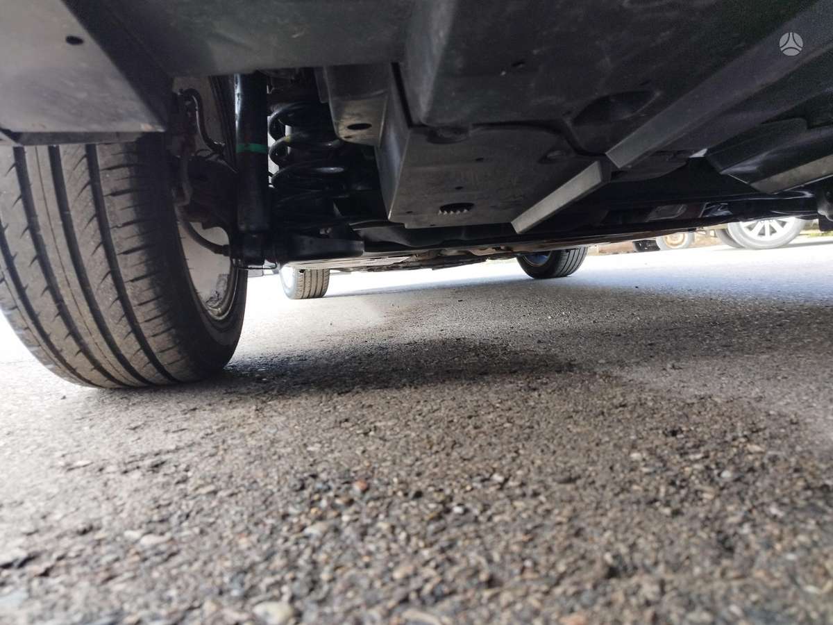 Toyota Corolla, 1.6 l., Седан