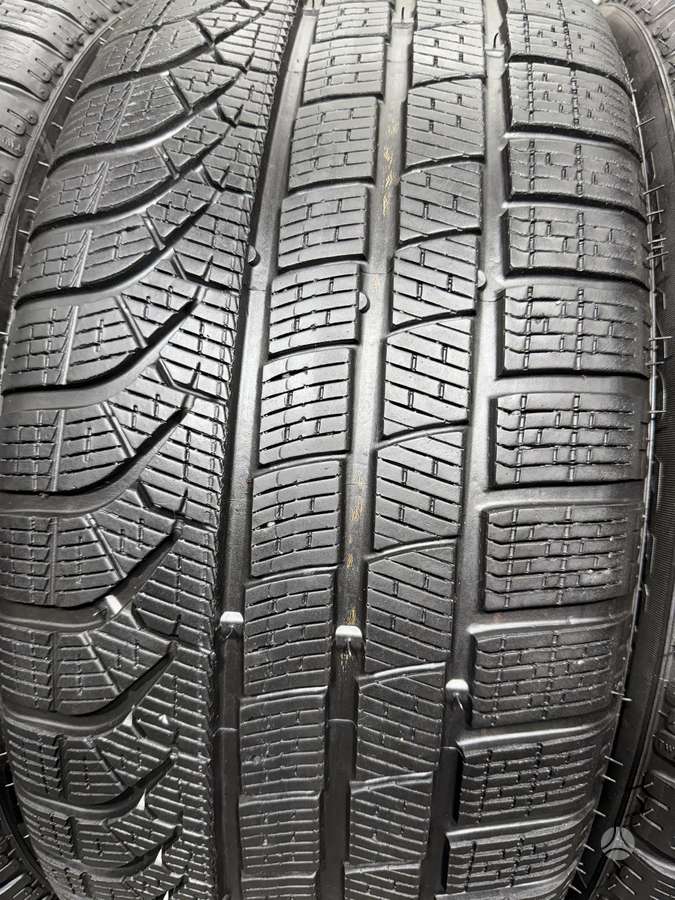 Pirelli PZero winter2/2024-25m, winter 255/40 R21