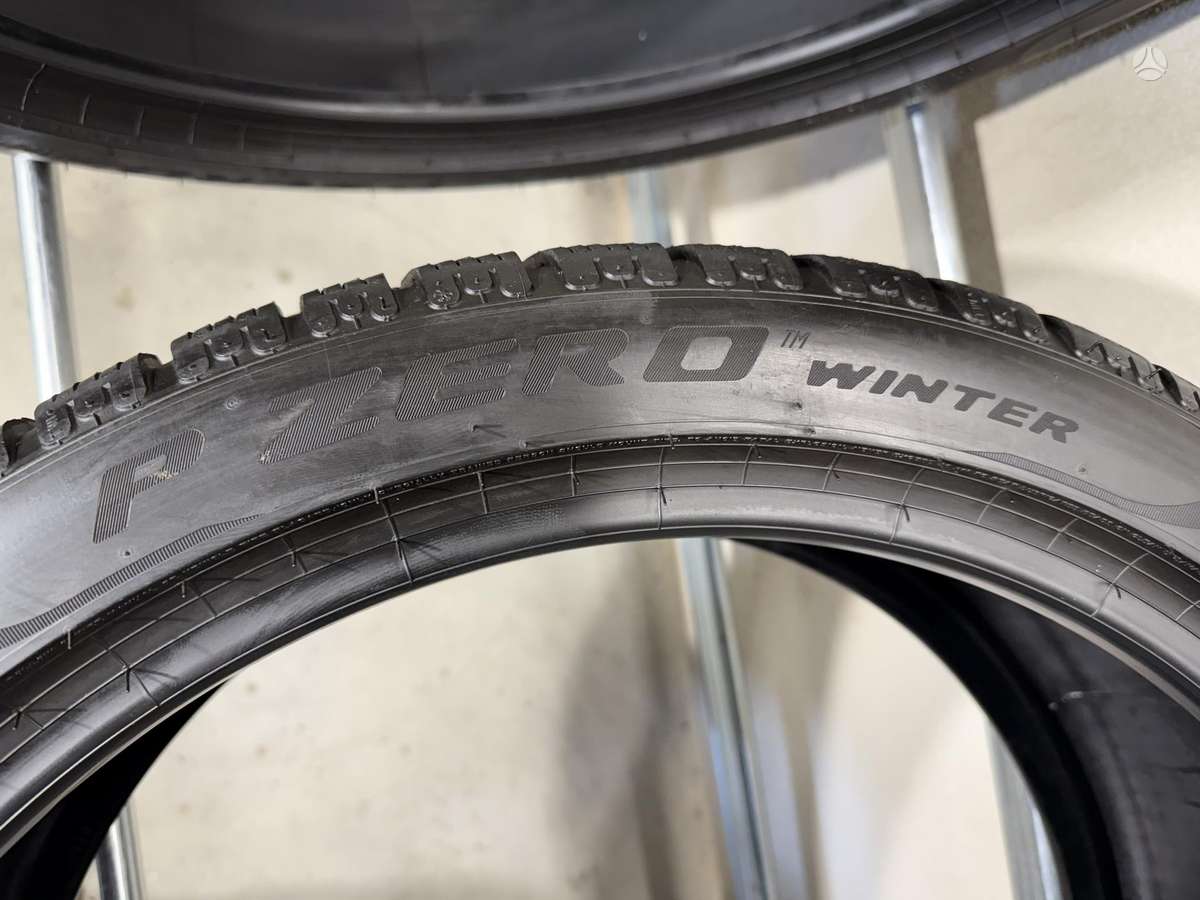 Pirelli PZero winter2/2024-25m, winter 255/40 R21