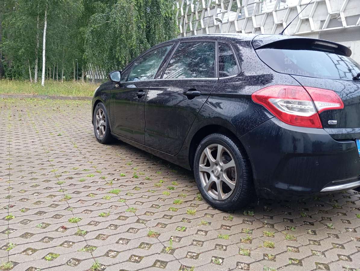 Citroen C4, 1.6 l., Хэтчбек