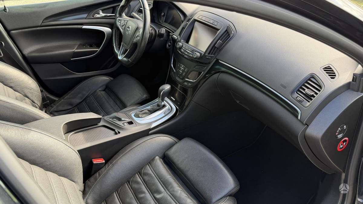 Opel Insignia, 2.0 l., Универсал