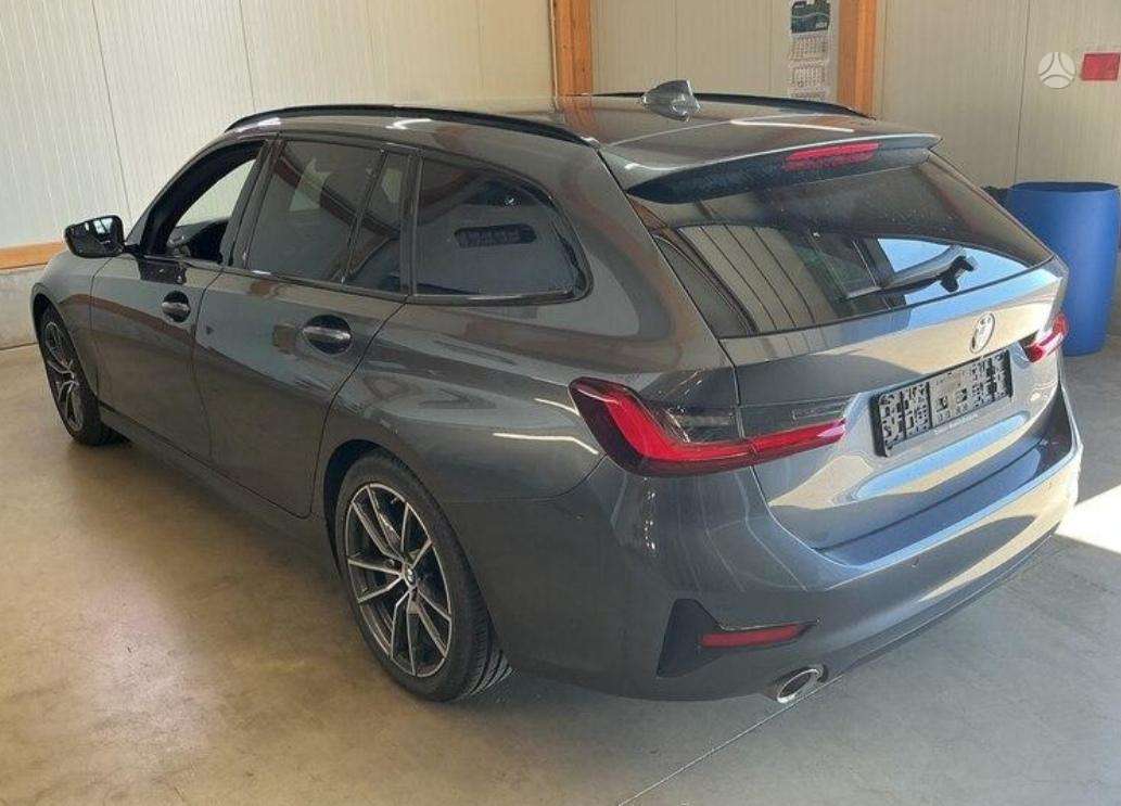 BMW 320, 2.0 l., wagon