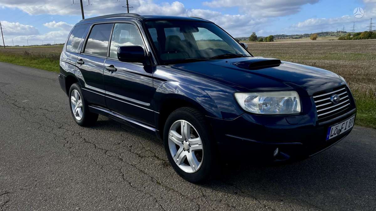 Subaru Forester, 2.5 l., off-road / crossover