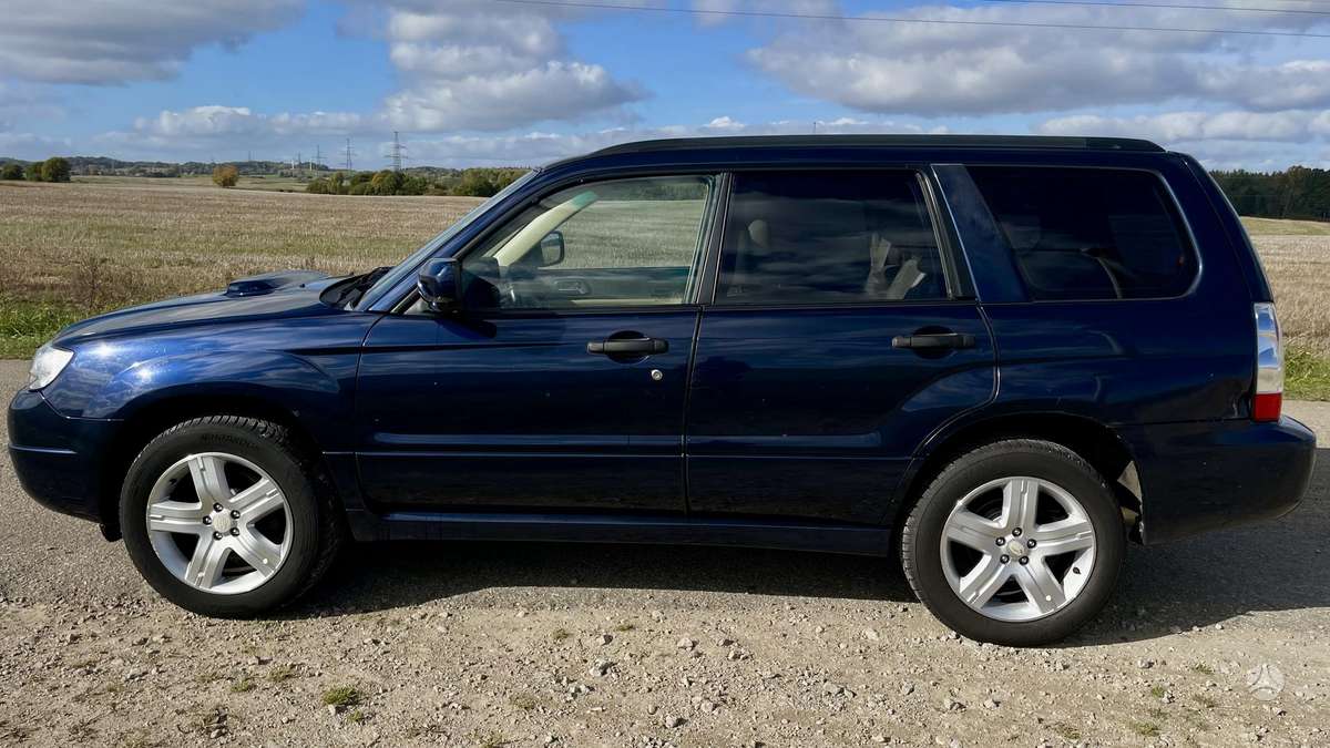 Subaru Forester, 2.5 l., off-road / crossover