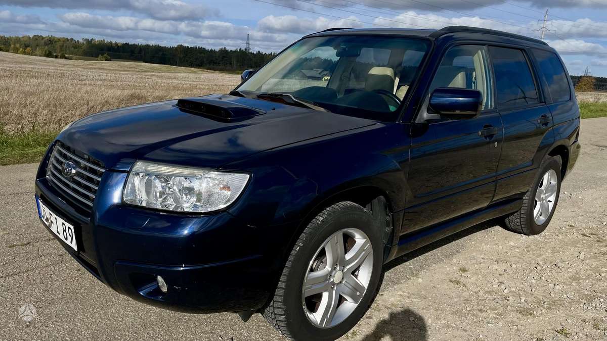 Subaru Forester, 2.5 l., off-road / crossover