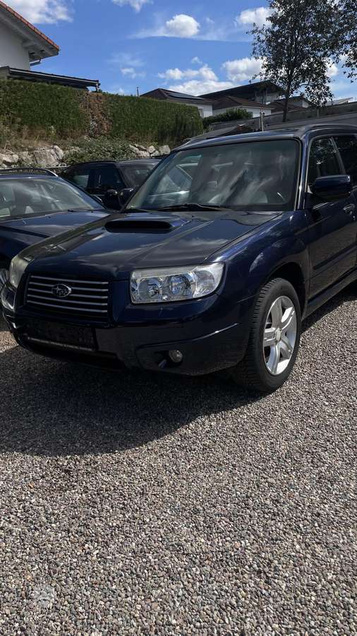 Subaru Forester, 2.5 l., off-road / crossover