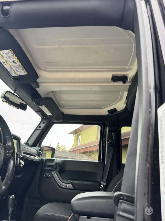 Jeep Wrangler, Внедорожник / Кроссовер