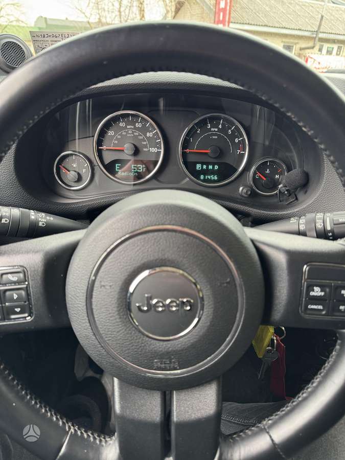 Jeep Wrangler, Внедорожник / Кроссовер