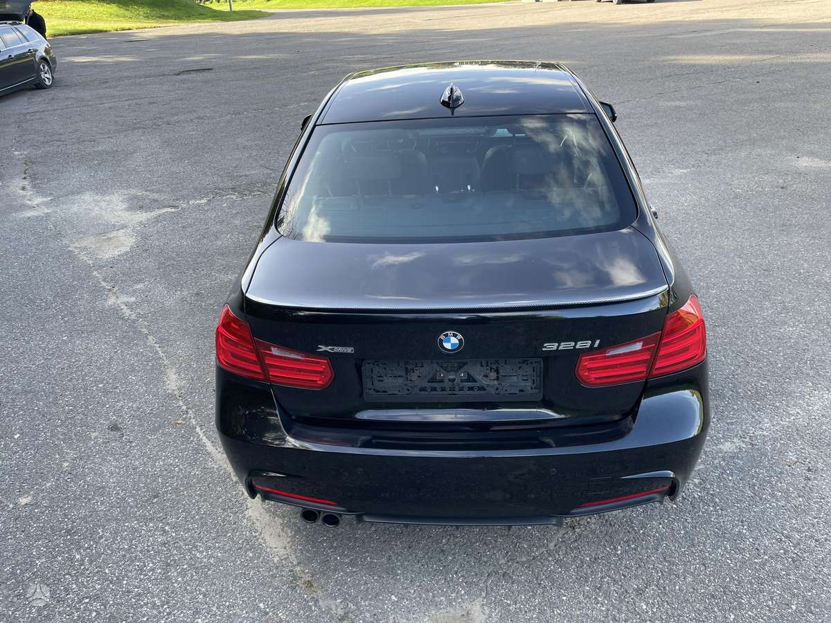 BMW 328, 2.0 l., Седан