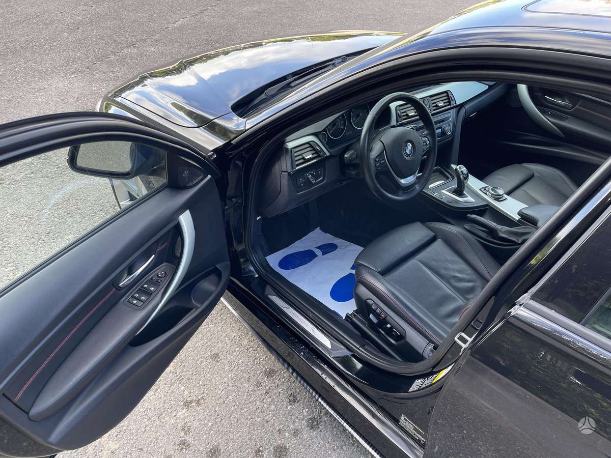 BMW 328, 2.0 l., Седан