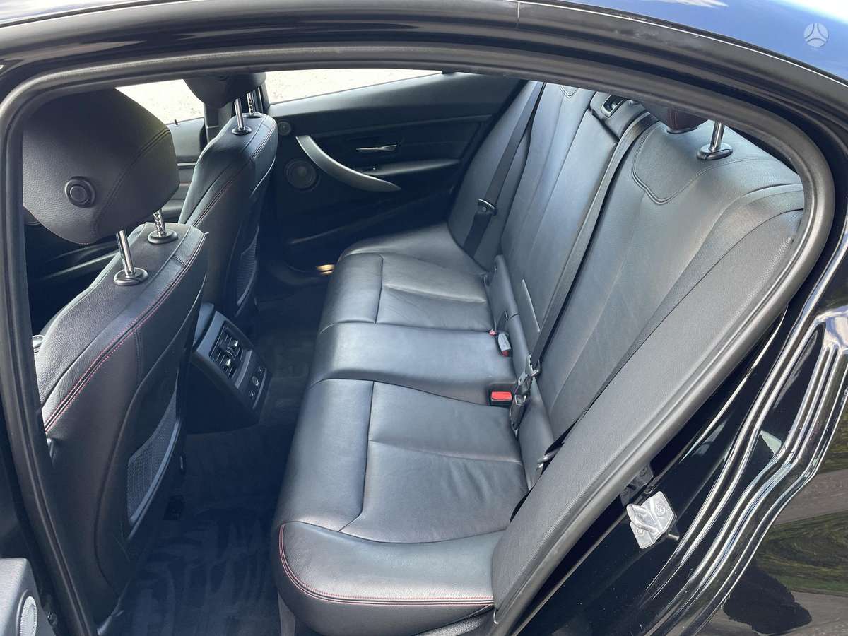 BMW 328, 2.0 l., Седан