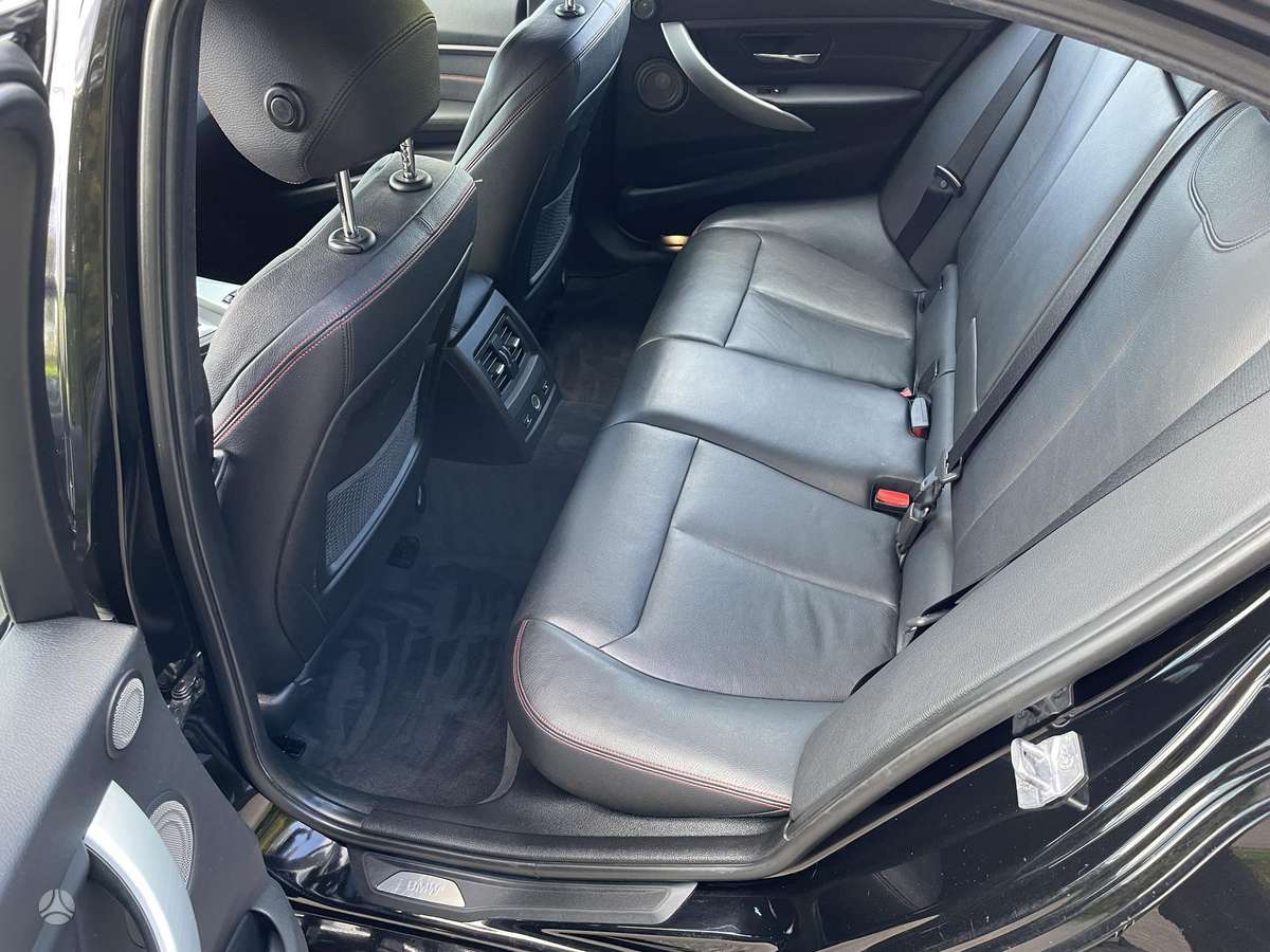 BMW 328, 2.0 l., Седан