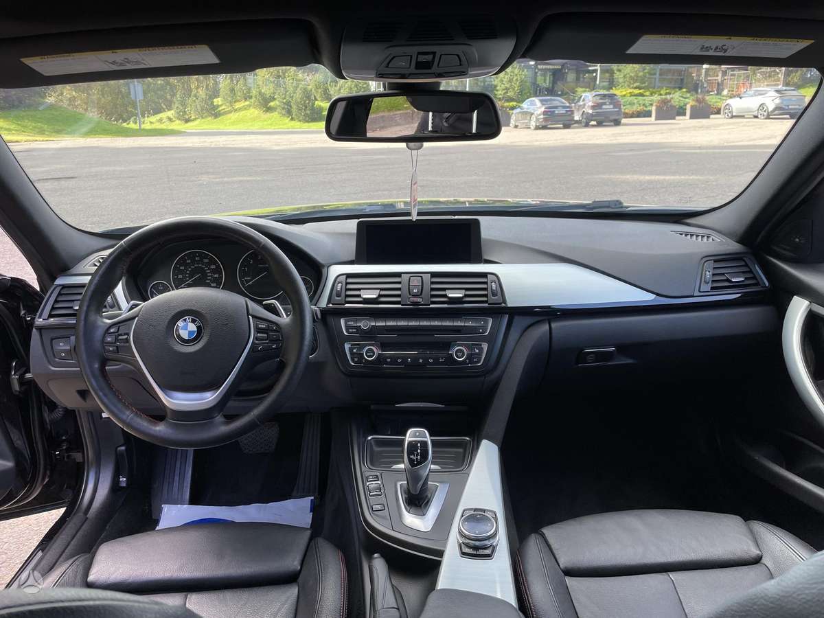 BMW 328, 2.0 l., Седан