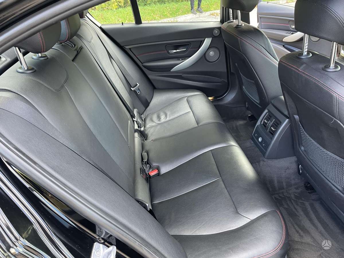 BMW 328, 2.0 l., Седан