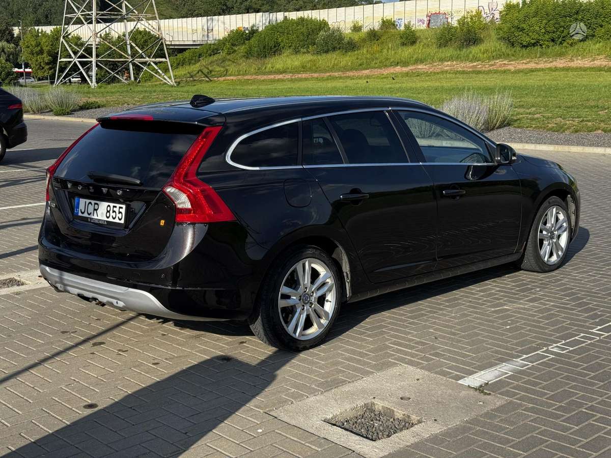Volvo V60, 2.0 l., universalas