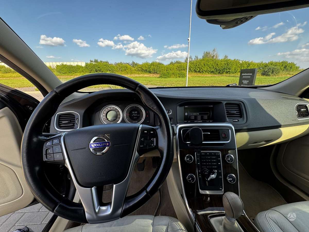 Volvo V60, 2.0 l., universalas