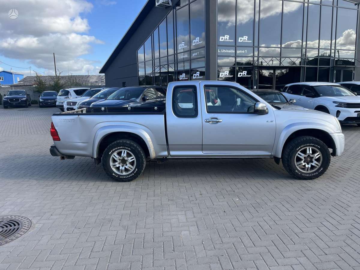 Isuzu D-Max, 2.5 l., Пикап