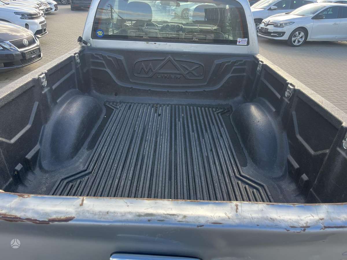Isuzu D-Max, 2.5 l., Пикап