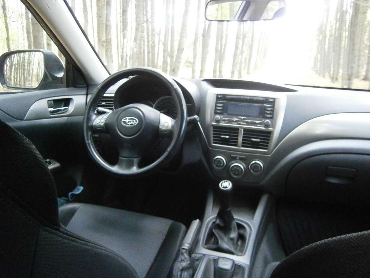 Subaru Impreza, 2.0 l., Хэтчбек