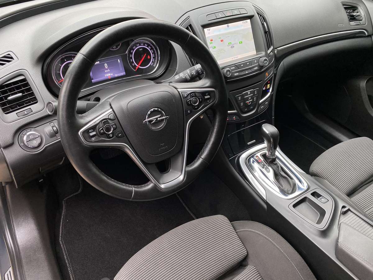 Opel Insignia, 2.0 l., universalas