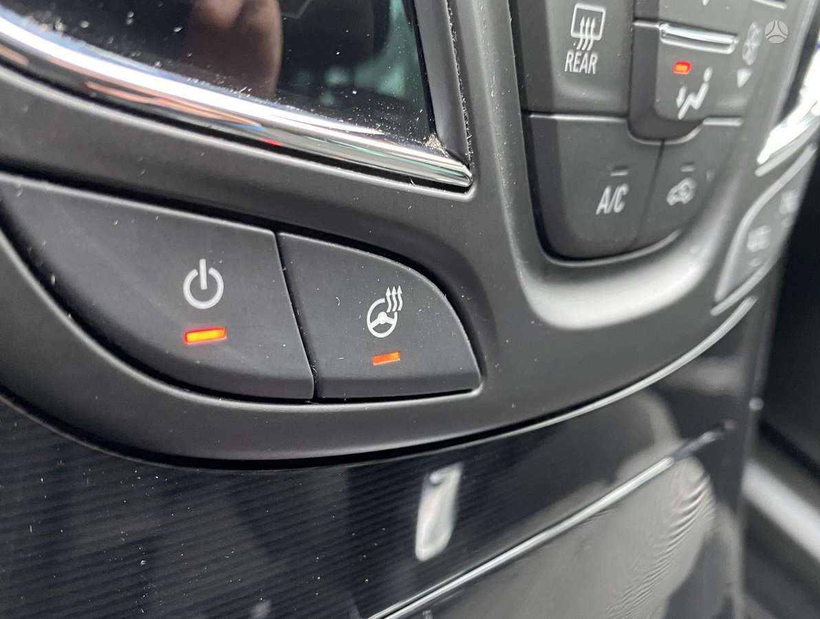 Opel Insignia, 2.0 l., universalas