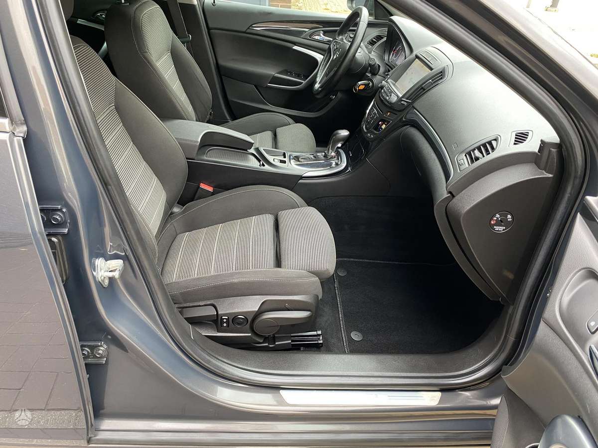 Opel Insignia, 2.0 l., wagon