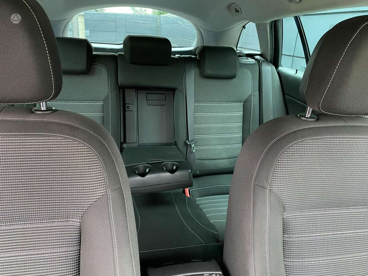 Opel Insignia, 2.0 l., universalas