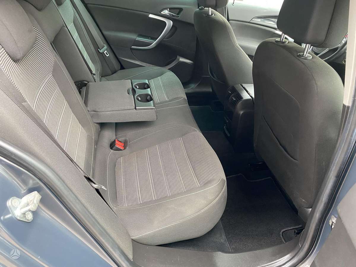 Opel Insignia, 2.0 l., universalas