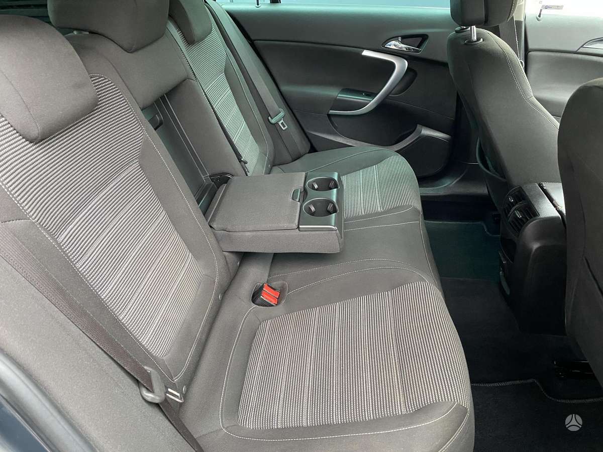 Opel Insignia, 2.0 l., wagon