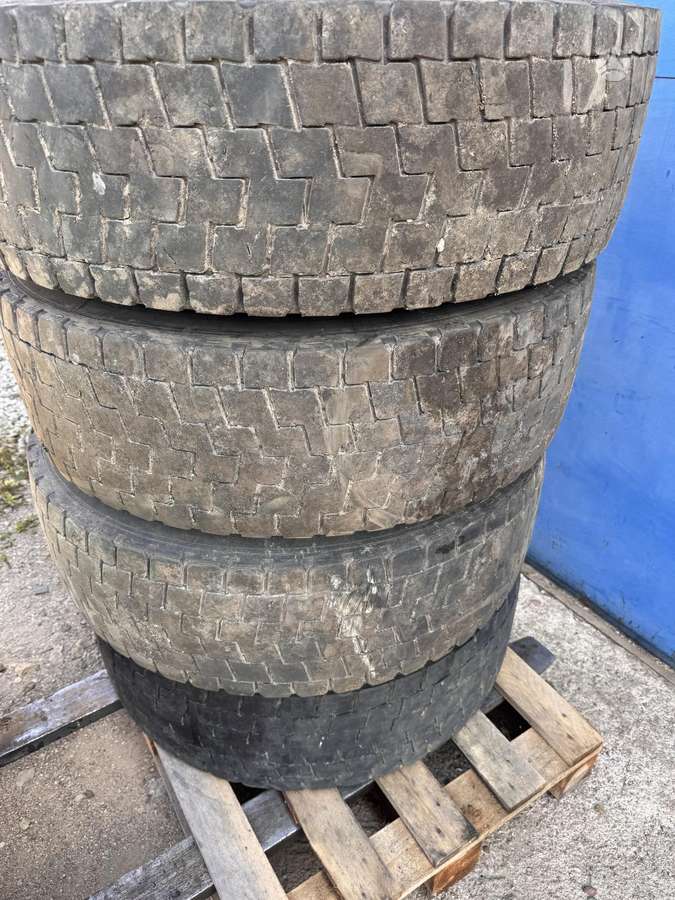 Double Coin RLB450, universalios 315/70 R22,5