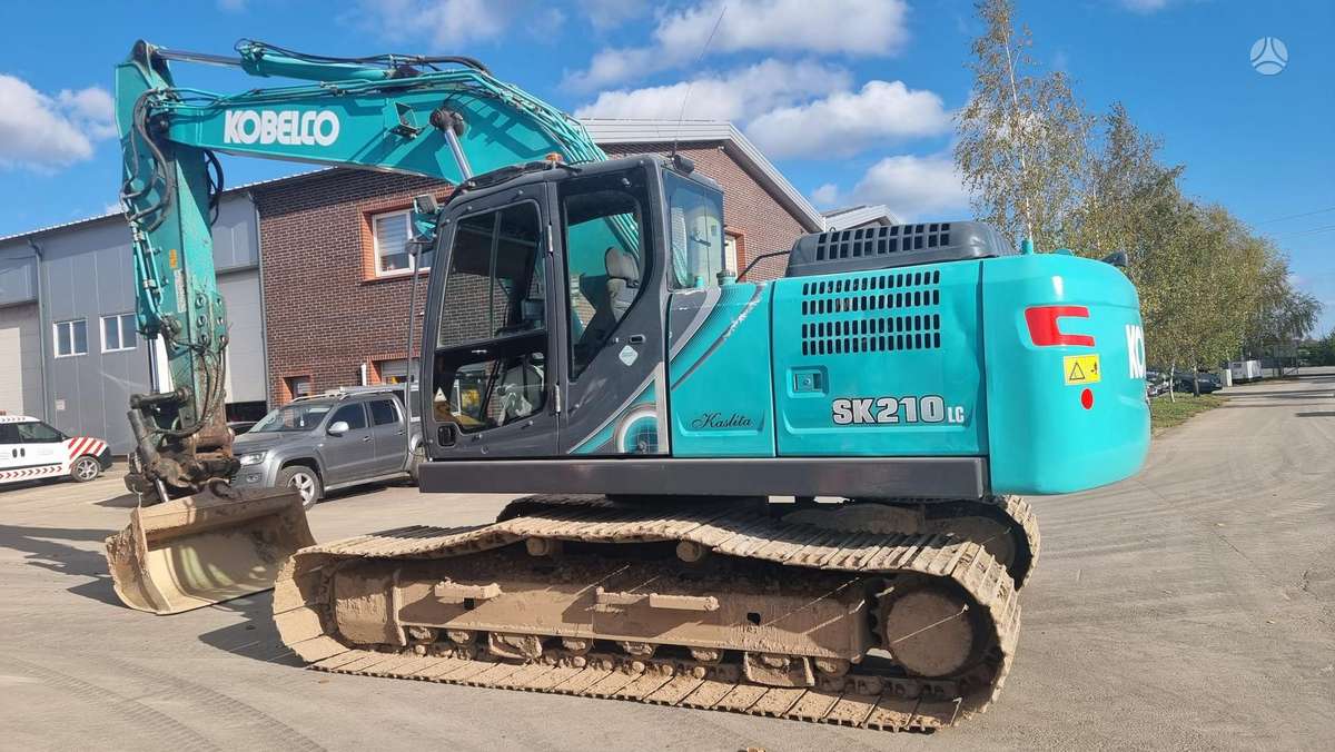 Kobelco SK 210LC-10, экскаваторы