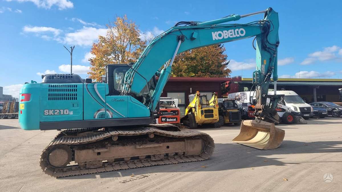 Kobelco SK 210LC-10, экскаваторы