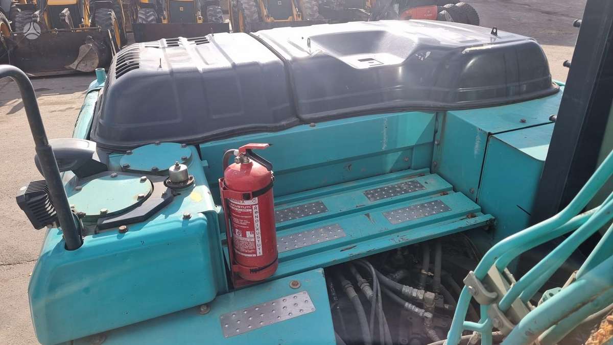 Kobelco SK 210LC-10, excavator