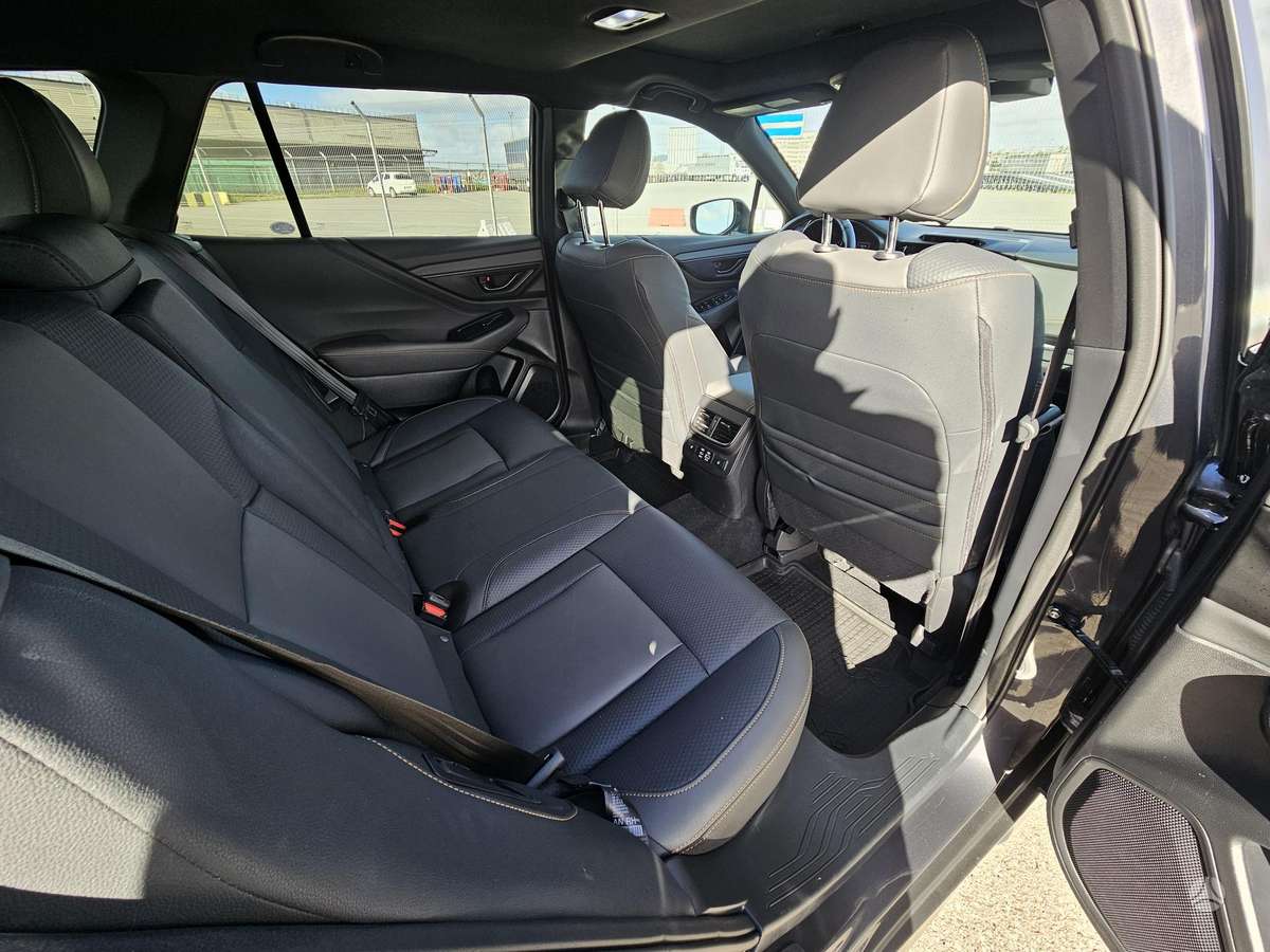 Subaru Outback, 2.4 l., Универсал