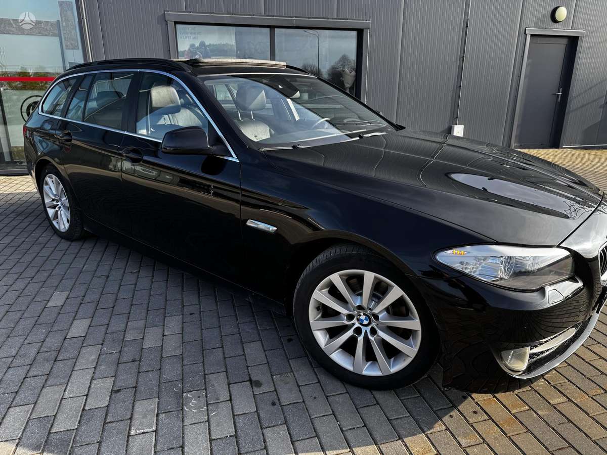 BMW 520, 2.0 l., Универсал
