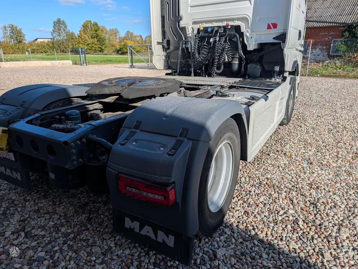 MAN TGX 18.520, 2 miegamosios vietos