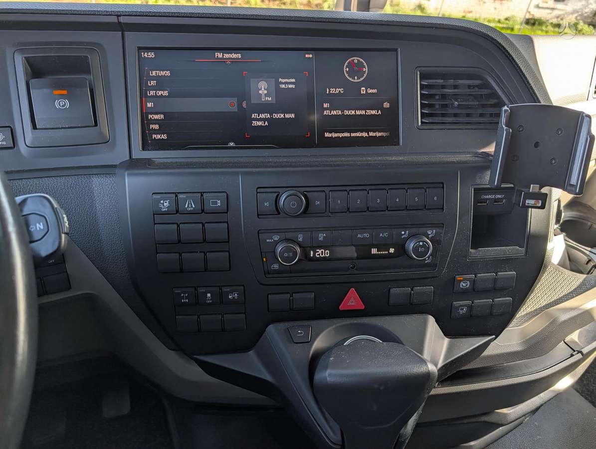 MAN TGX 18.520, 2 miegamosios vietos