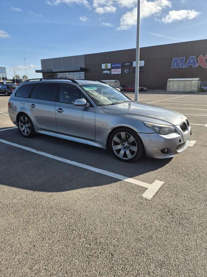 BMW 530, 3.0 l., wagon