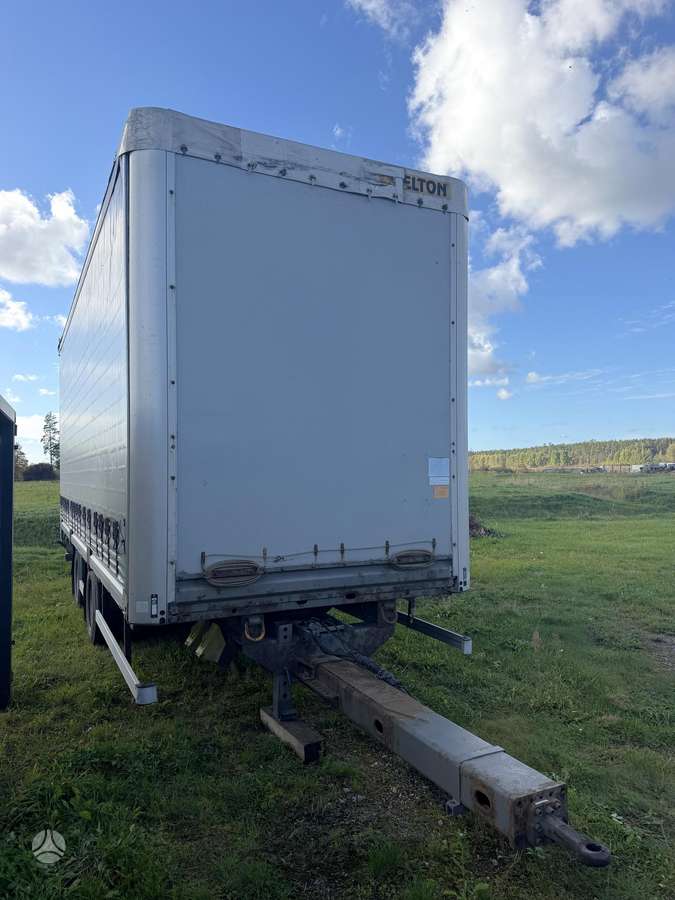 Wielton R19.5 SAF/disk, curtainsider with dropside