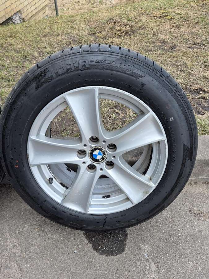 BMW, lengvojo lydinio, R18