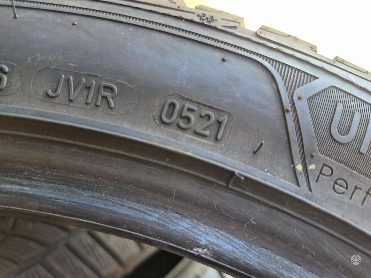 Goodyear, žieminės 235/45 R19